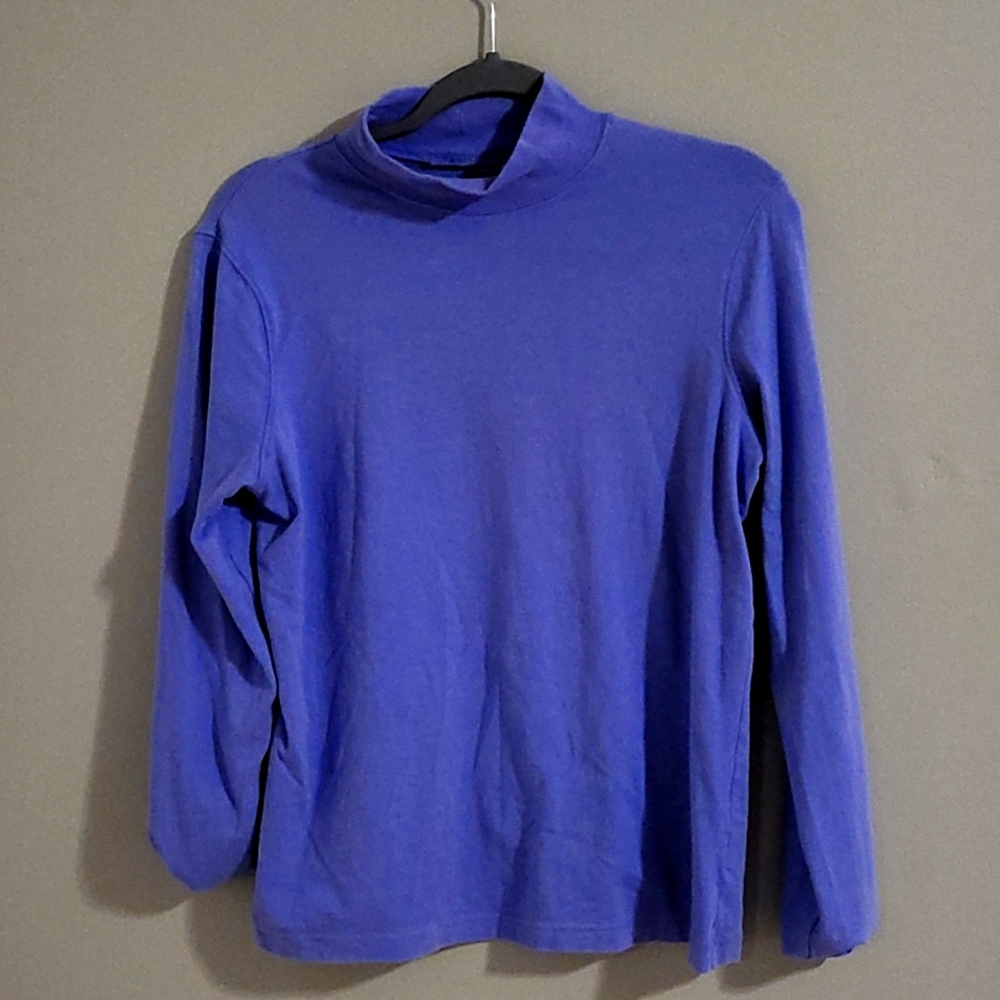 Perfect layering turtle neck long sleeve